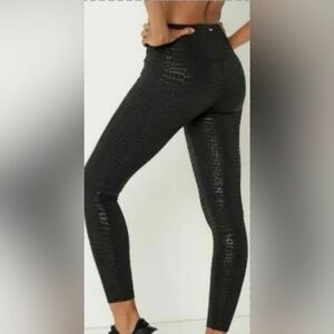 NWT PINK Victoria's Secret Black Leggings High-Waisted Stretchy